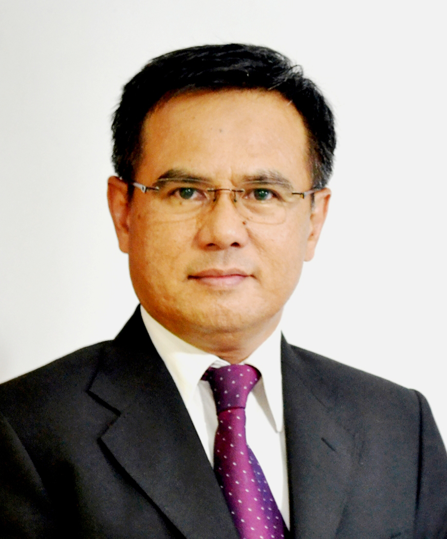 Dr. Indra Fahrizal, MBA